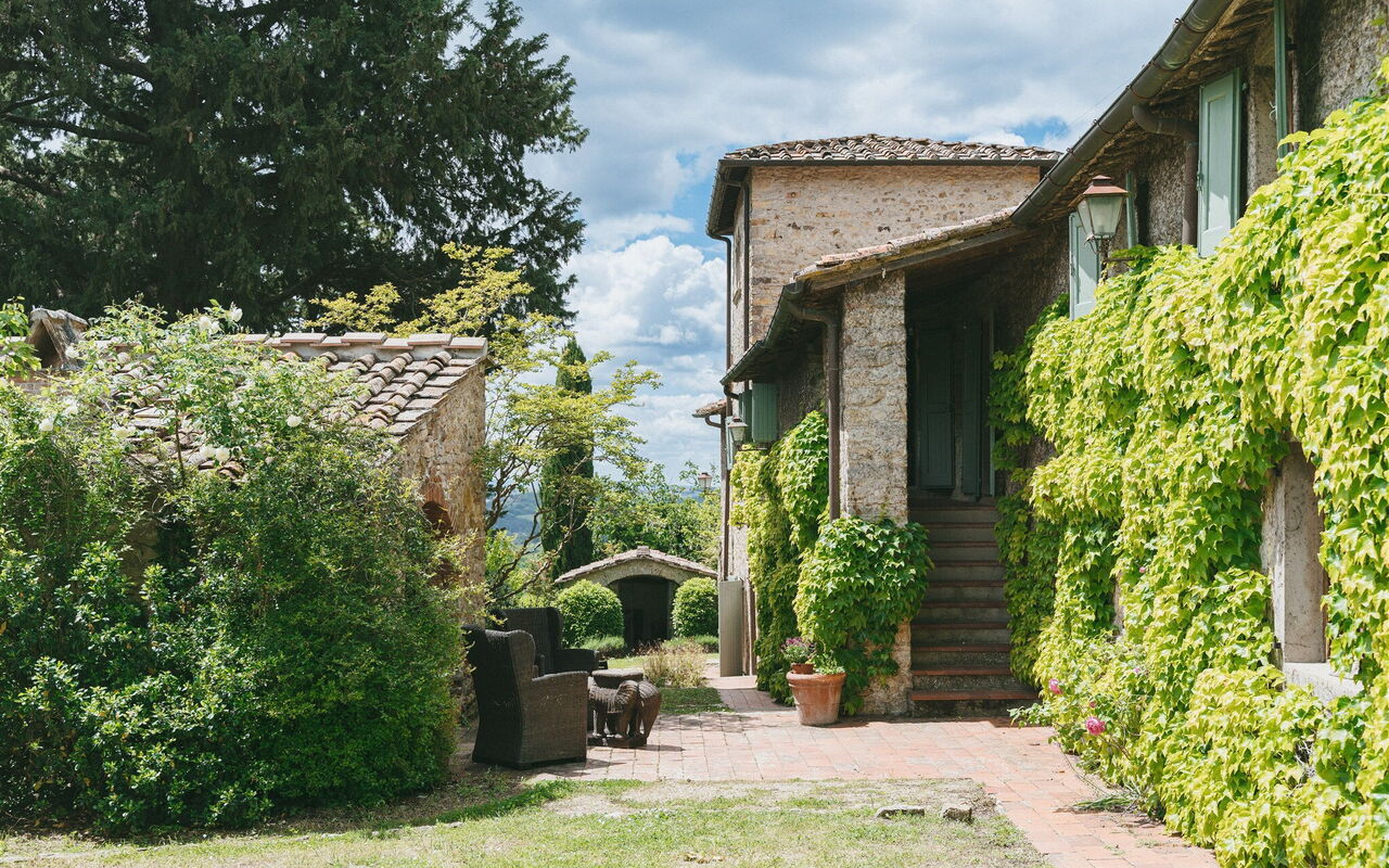 Podere Lupinati: Buitenkanten, Buitenshuis, Tuin