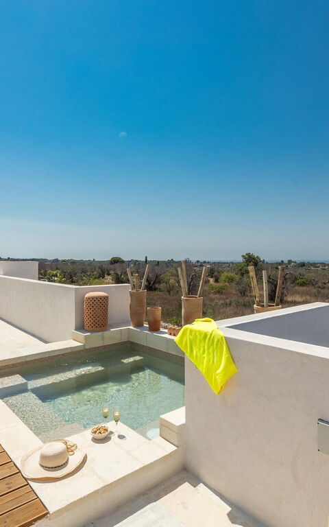 Villa Perla Del Sud: bubbelbad, Buitenkanten, Buitenshuis, Keer bekeken