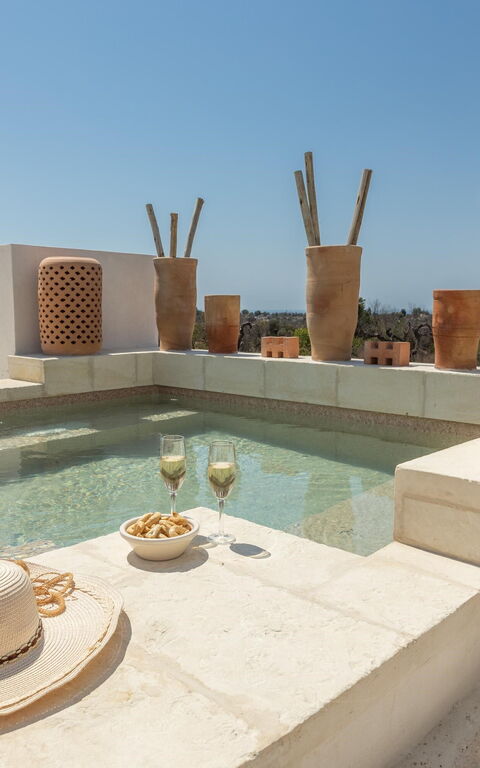 Villa Perla Del Sud: bubbelbad, Buitenkanten, Buitenshuis