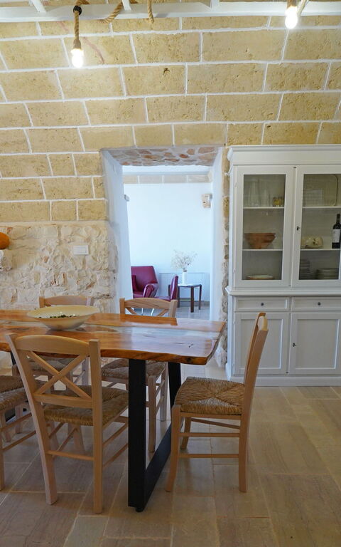 Trullo Samanta: Keuken, Lunchroom