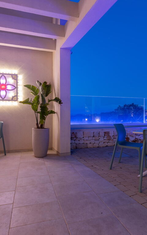 Villa Regina Sul Mare: Buitenkanten, Buitenshuis, Keer bekeken, zwembad