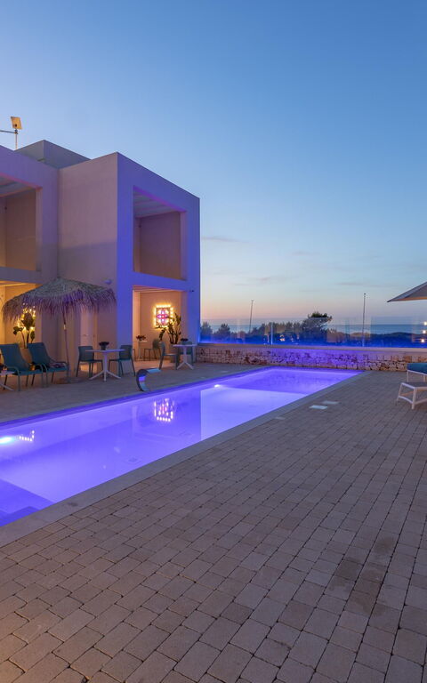 Villa Regina Sul Mare: Buitenkanten, Buitenshuis, Keer bekeken, zwembad