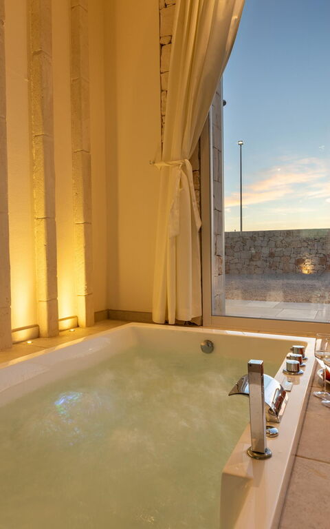 Villa Regina Sul Mare: bubbelbad