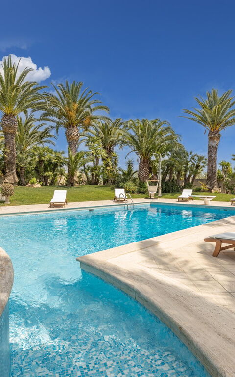 Villa Oasi Di Pace: Buitenkanten, Buitenshuis, Tuin, zwembad