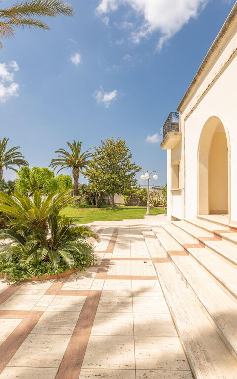 Villa Oasi Di Pace: Buitenkanten, Buitenshuis