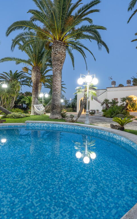 Villa Oasi Di Pace: Buitenkanten, Buitenshuis, zwembad