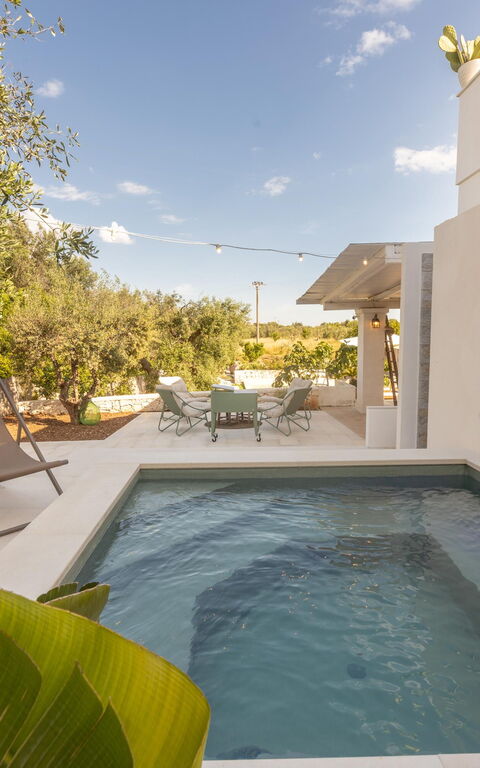 Villa Lampu Di Luce: bubbelbad, Buitenshuis