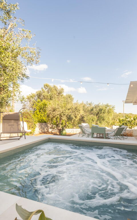 Villa Lampu Di Luce: bubbelbad, Buitenshuis