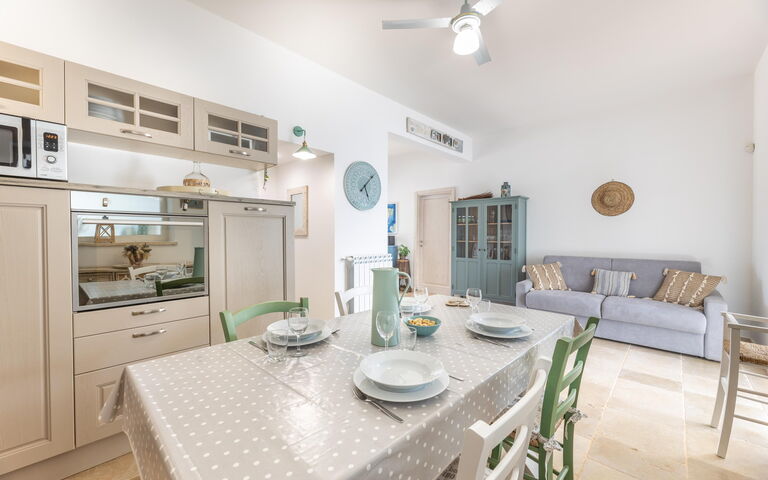 Villa Lampu Di Luce: Keuken, Lunchroom, Woonkamer