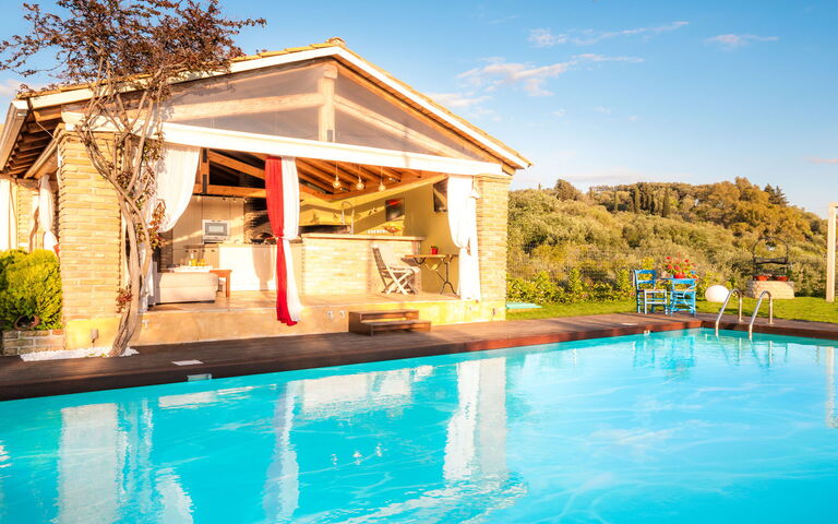 Villa Irida: zwembad