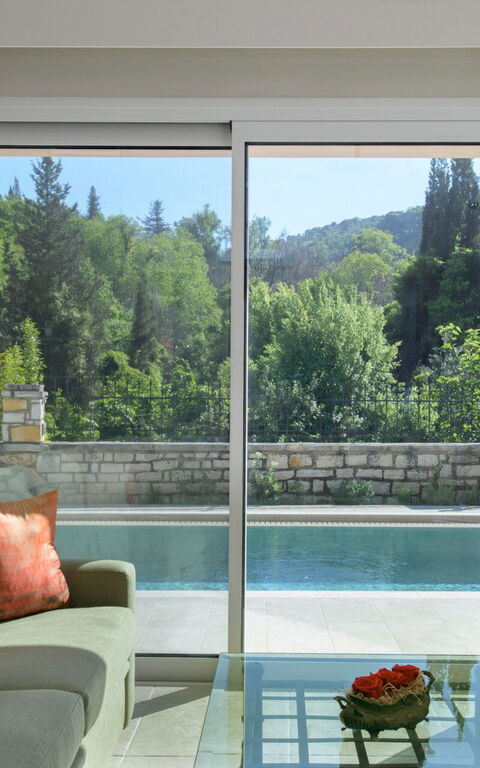 Villa Eleas Ikos: Woonkamer