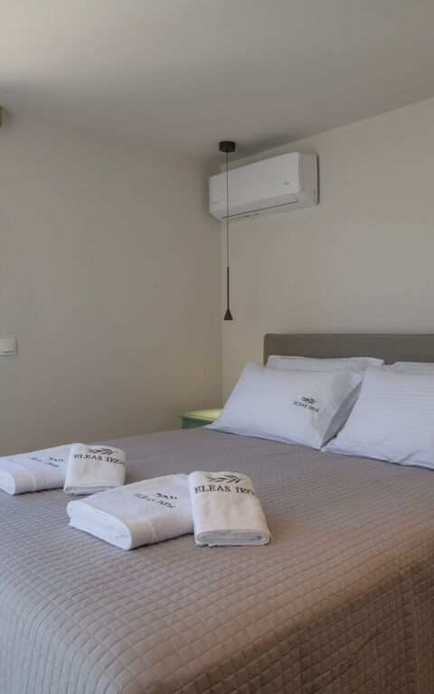 Villa Eleas Ikos: slaapkamer