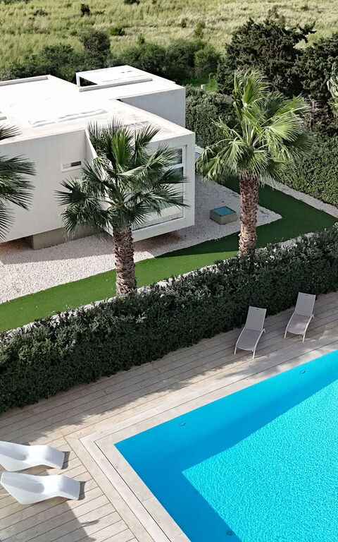 Villa Pizzolungo: Buitenshuis, Keer bekeken, zwembad