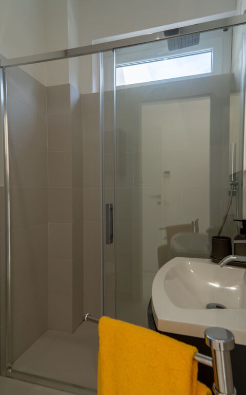 Villa Pizzolungo: Badkamer