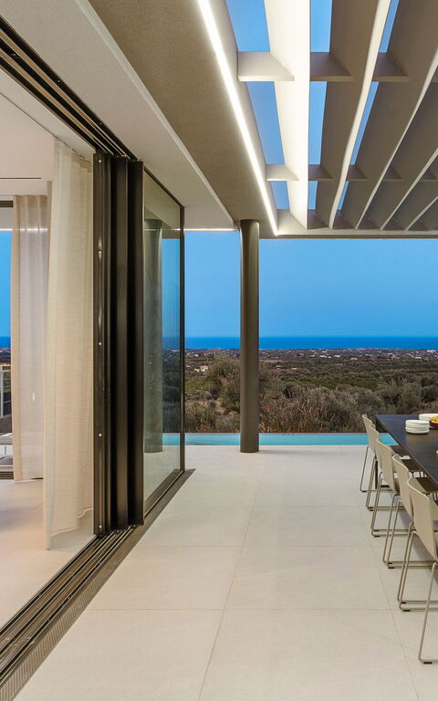 Villa Calypso: Balkon / terras / patio, Buitenkanten, Buitenshuis, Keer bekeken