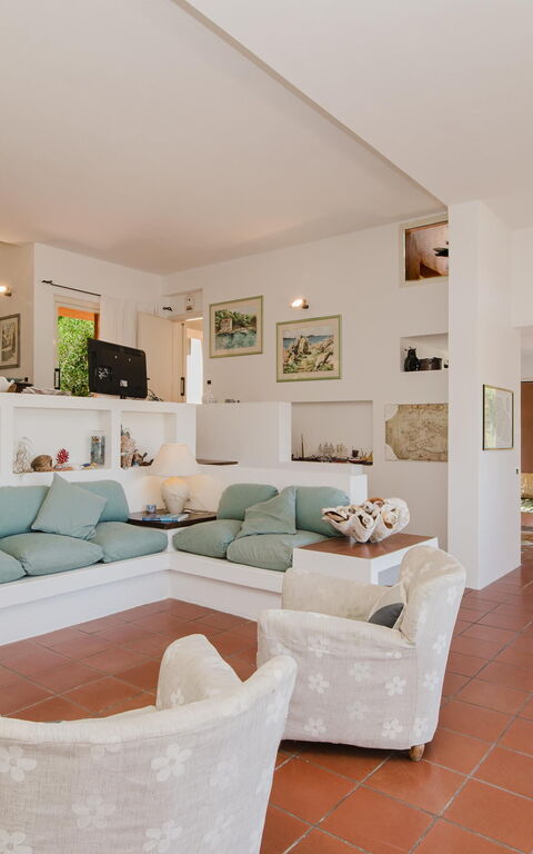 Villa Cala Serena: Woonkamer