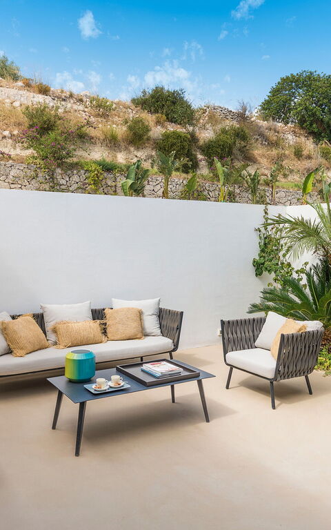 Villa Petite Afrique: Balkon / terras / patio, Buitenkanten, Buitenshuis