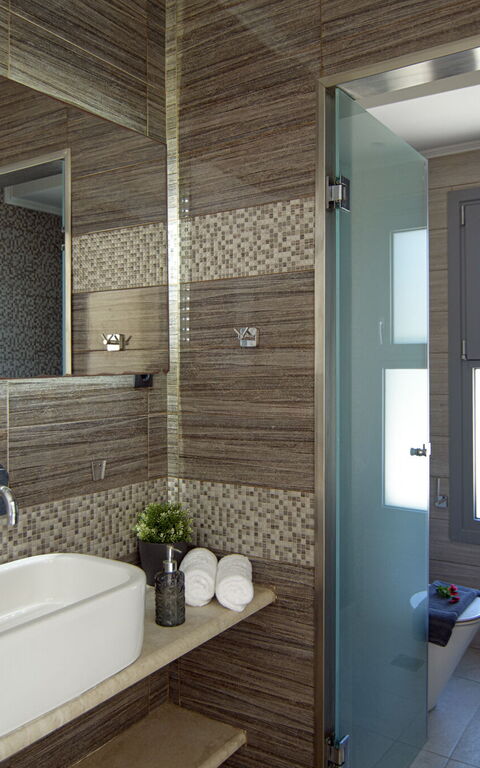 Villa Alkyoni: Badkamer