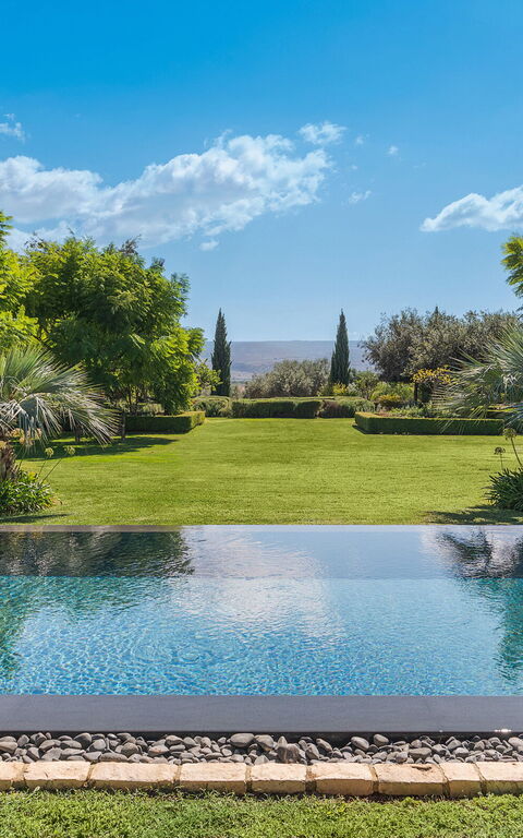 Domus Olivae: Buitenkanten, Buitenshuis, Tuin, zwembad