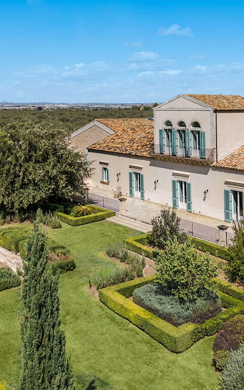 Domus Olivae: Buitenkanten, Buitenshuis, Keer bekeken, Tuin