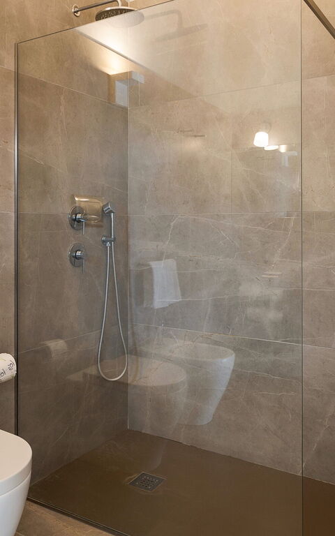 Domus Olivae: Badkamer