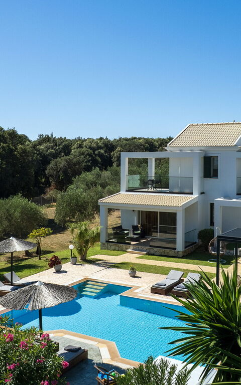 Villa Carreta: Buitenkanten, Buitenshuis, Keer bekeken, Tuin, Zomer, zwembad