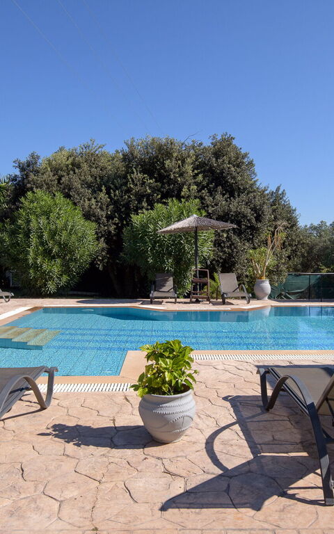 Villa Melitti: Buitenkanten, Buitenshuis, Tuin, zwembad