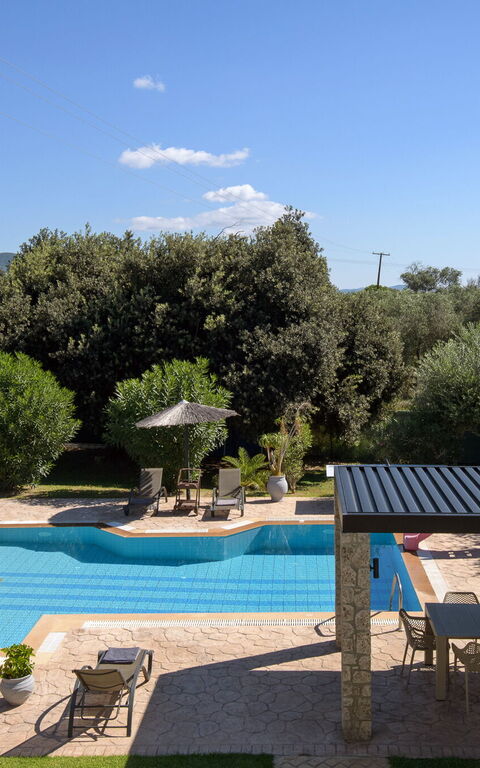 Villa Melitti: Buitenkanten, Buitenshuis, Tuin, zwembad