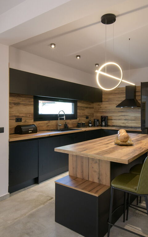 Villa Melitti: Keuken, Lunchroom