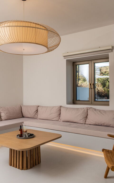 Lofos Horizon Villa: Woonkamer