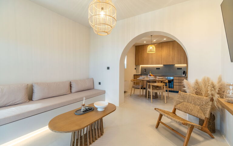 Lofos Horizon Villa: Woonkamer