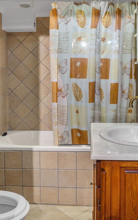 Villa Cava: Badkamer