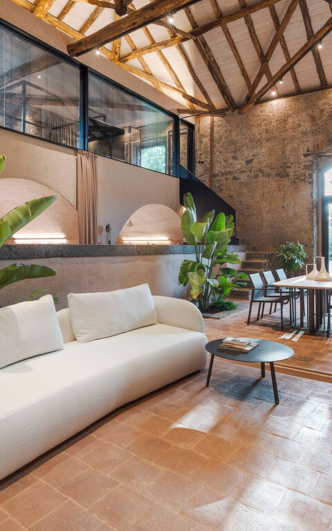 Muna Retreat: Lunchroom, Woonkamer