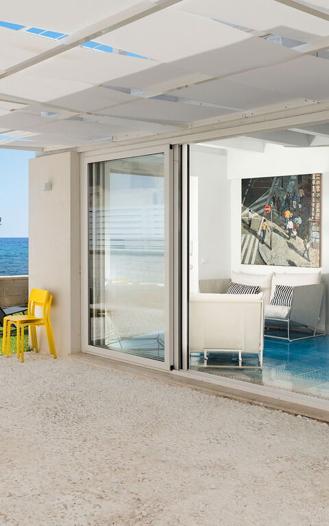 Montalbano Suite: Buitenkanten, Buitenshuis, Keer bekeken