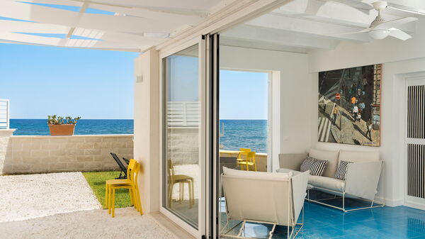 Montalbano Suite: Buitenkanten, Buitenshuis, Keer bekeken