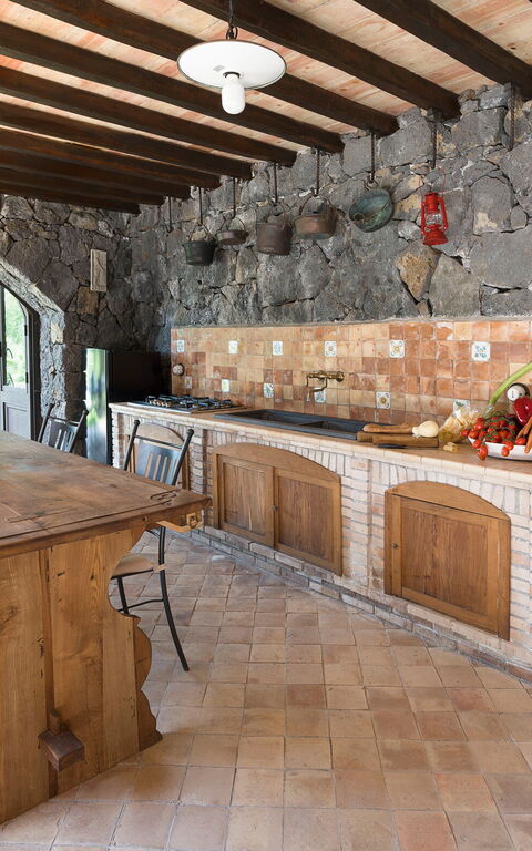 Villa Saracina: Keuken, Lunchroom