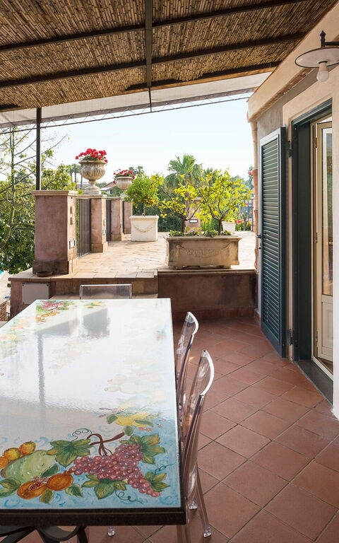 Villa Saracina: Balkon / terras / patio