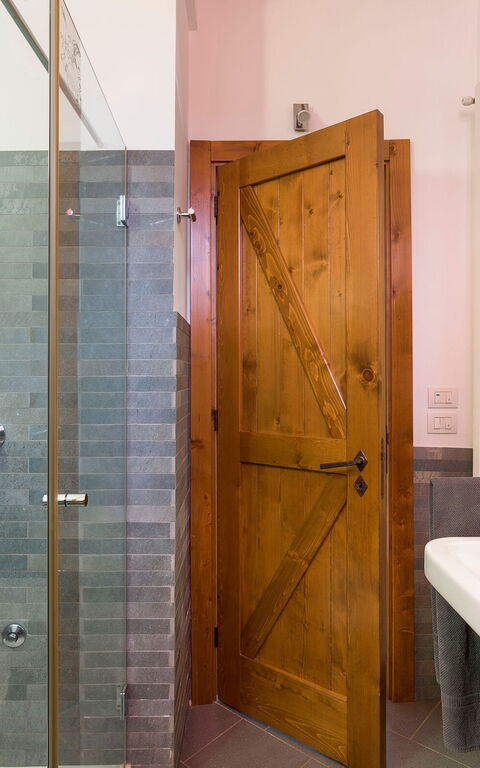 Villa Saracina: Badkamer