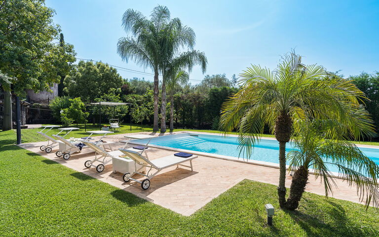 Villa Saracina: Buitenkanten, Buitenshuis, Tuin, zwembad