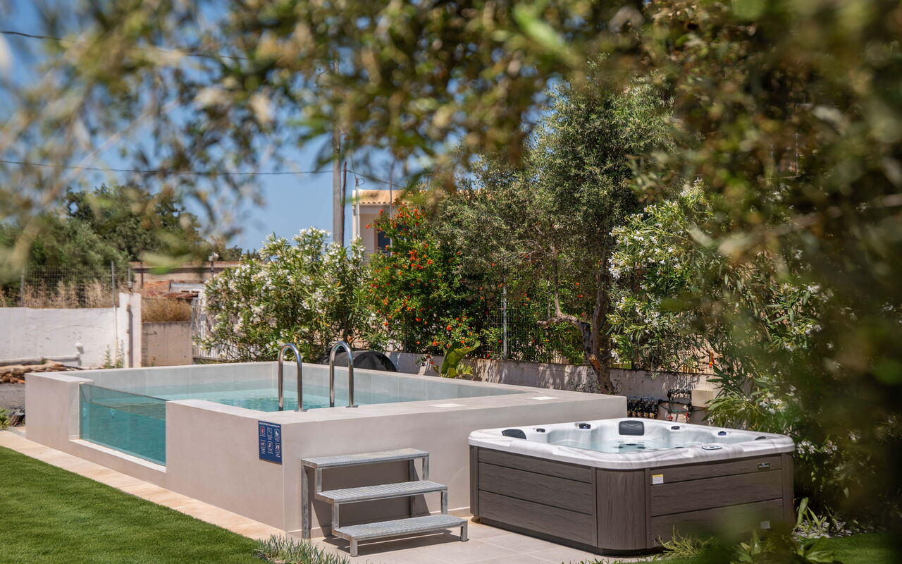 Magnolia: bubbelbad, Buitenshuis, Tuin, zwembad