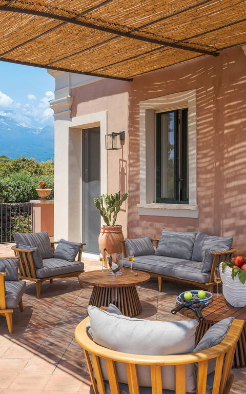 Villa Continella: Balkon / terras / patio, Buitenkanten, Buitenshuis
