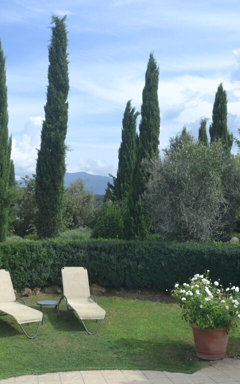 Podere Peteglia: Buitenkanten, Buitenshuis, Tuin