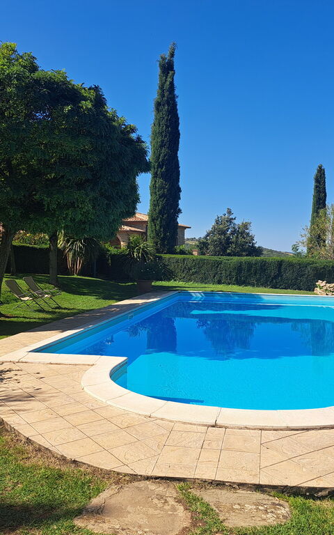Podere Peteglia: Buitenkanten, Buitenshuis, Tuin, zwembad