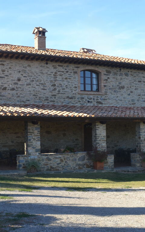 Podere Peteglia: Buitenkanten, Buitenshuis, Tuin