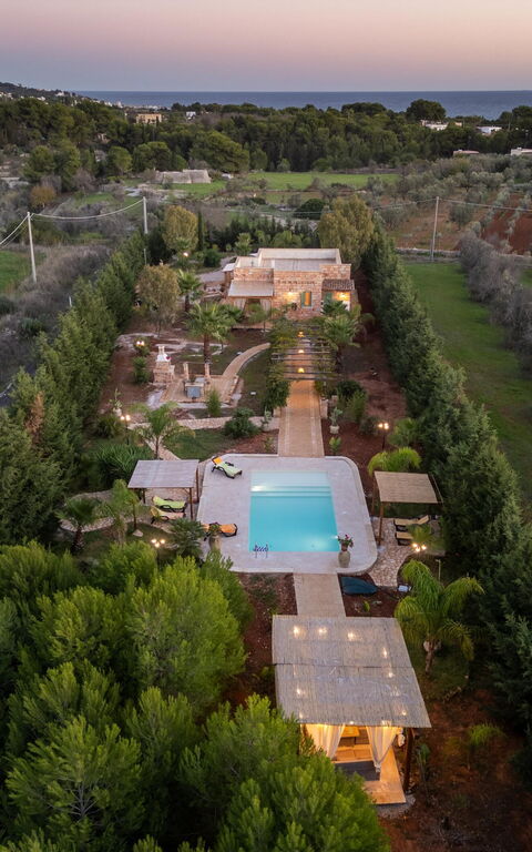 Villa Renedda: Keer bekeken, zwembad