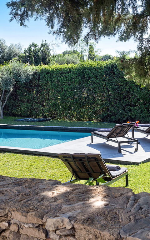 Villa Profumo D'Oriente: Buitenkanten, Buitenshuis, Tuin, zwembad