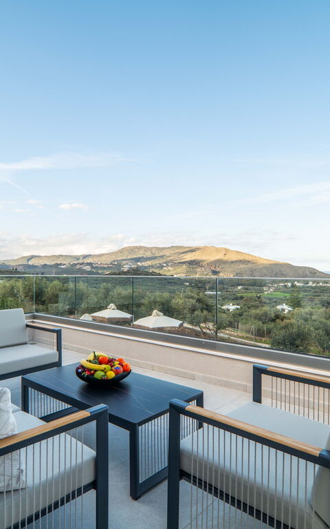 Villa Vasilissa: Balkon / terras / patio, Buitenkanten, Buitenshuis, Keer bekeken