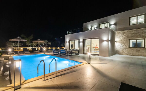 Villa Vasilissa: zwembad