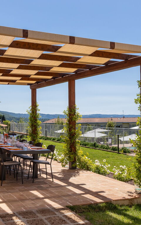 Tenuta Poggio Guiano: Balkon / terras / patio, Buitenkanten, Buitenshuis, Keer bekeken, Tuin