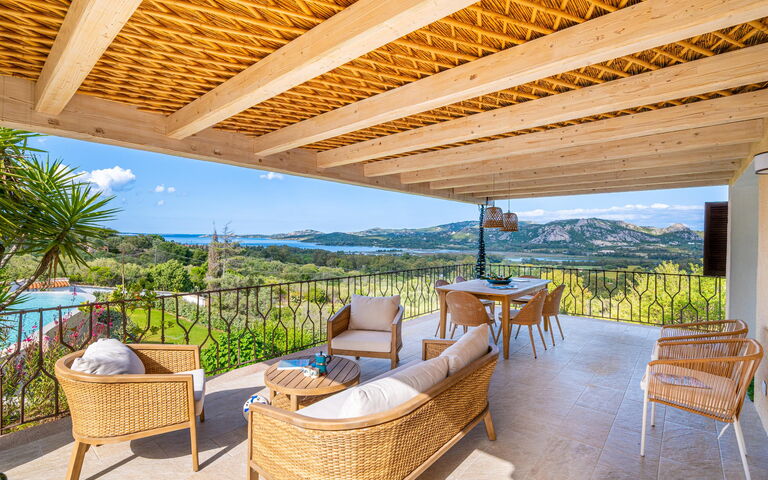 Villa Zephyros: Balkon / terras / patio, Buitenkanten, Buitenshuis, Keer bekeken